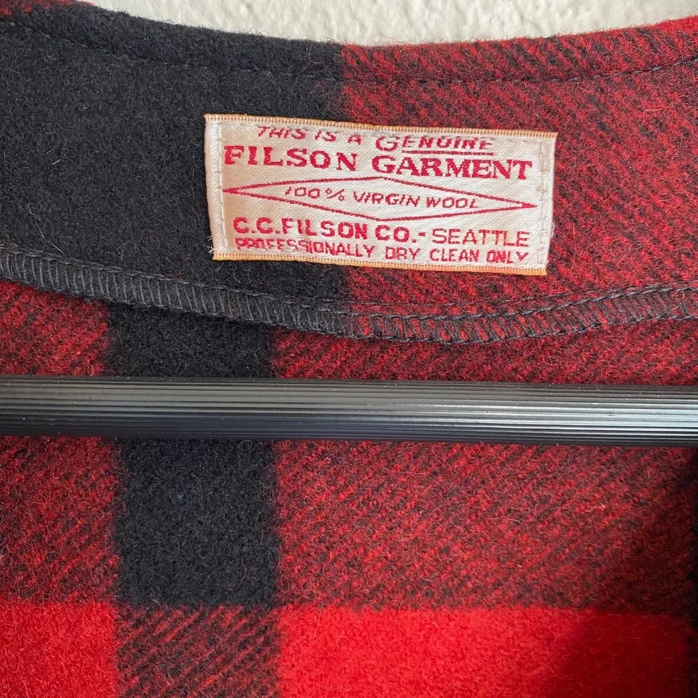 Mens Filson 100% wool Mackinaw red and black vest Size XL - Picture 2 of 11